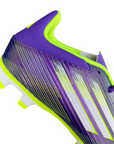 Scarpe da calcio Adidas F50 Club modello JI0043 leggendarie per velocità esplosiva, ritorno dell'icona F50 con DNA speed, vista suola