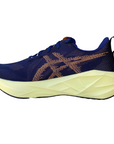 Asics Novablast 5 1011B974-402 scarpa da corsa uomo blu-ambra, vista laterale con dettagli tecnologici della vista interna