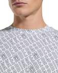 T-shirt BIKKEMBERGS BMT0912 1000 bianca da uomo con esclusiva stampa all-over camouflage, jersey di cotone premium e design contemporaneo - logo