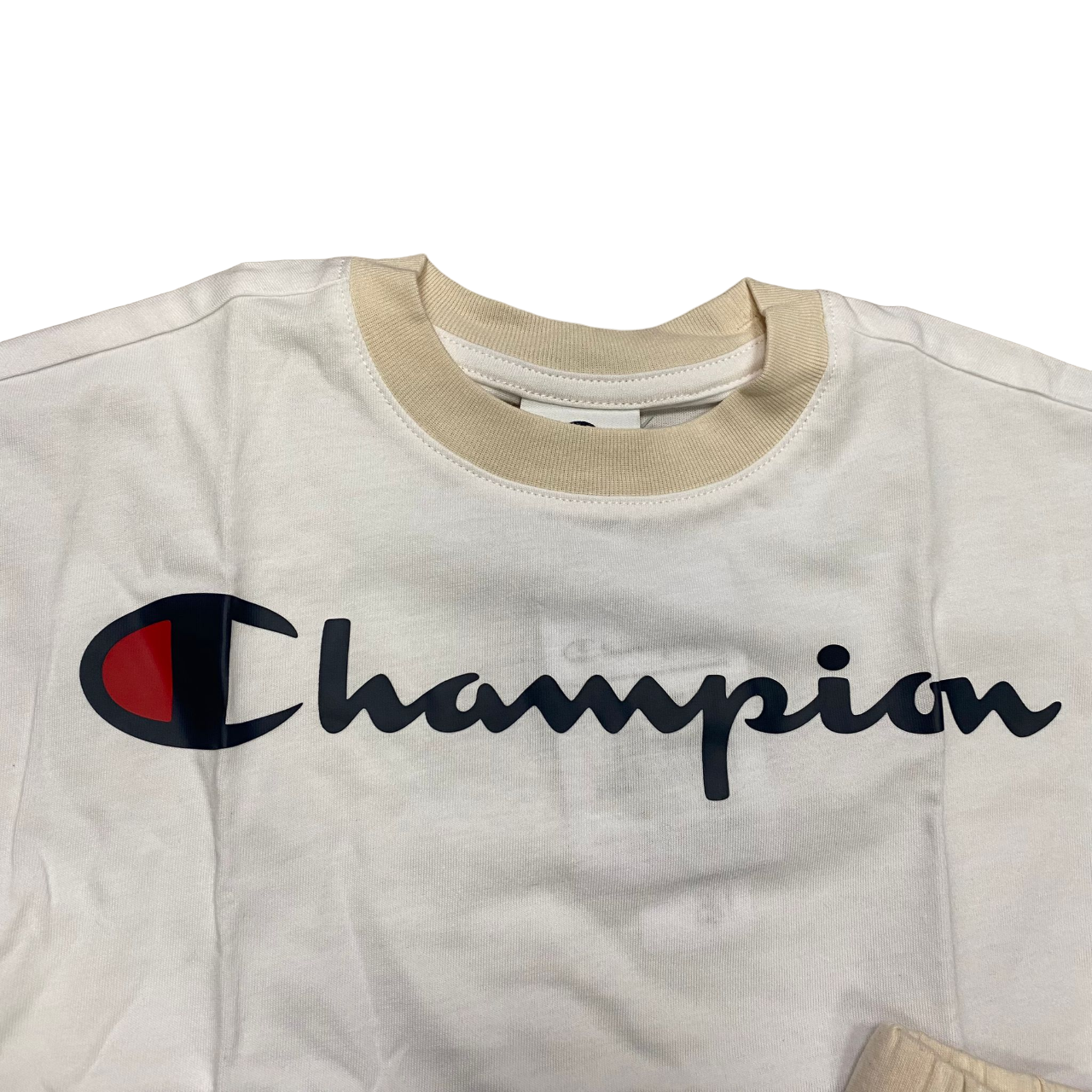 Champion completino da ragazza magletta e pantaloncino 404966 bianco crema