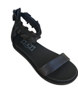Cult sandalo flat da donna con fascia rouche alla caviglia Roshelle 4495 nero