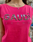 Gaudì maglietta manica corta da donna con logo in applicazioni metalliche 511BD64025 3435 fucsia