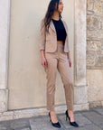 Griffai completo da donna giacca 3/4 e pantalone sfoderato cotone DGP7008 beige