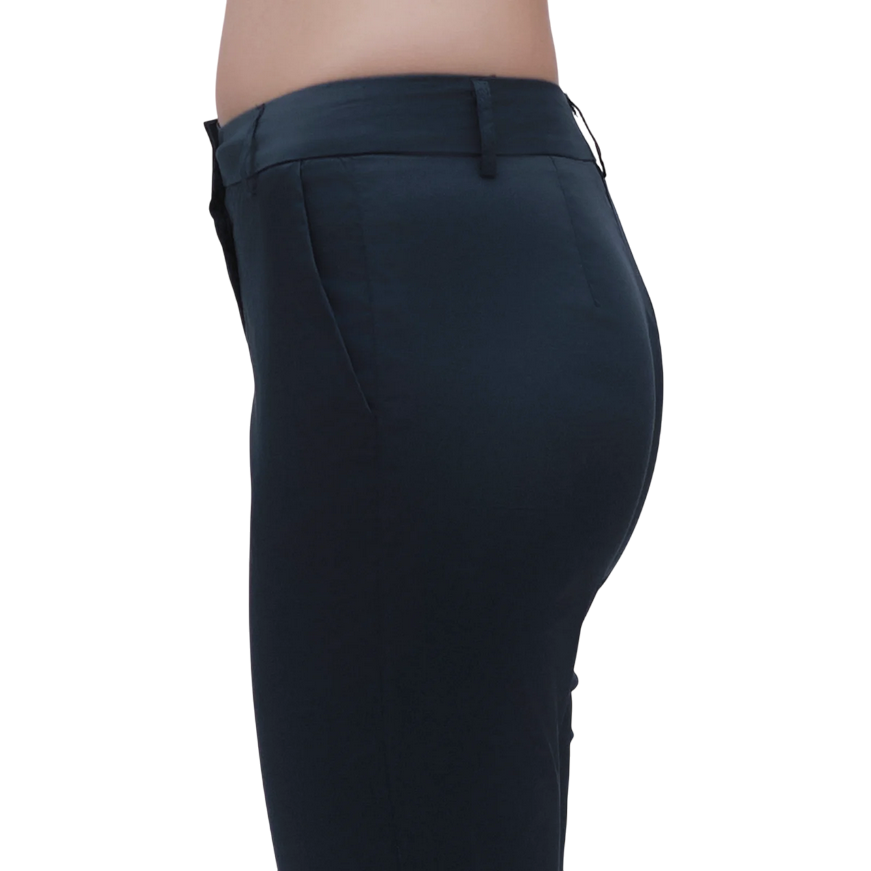 Griffai pantalone capri da donna in tessuto tecnico DGP6305 blu