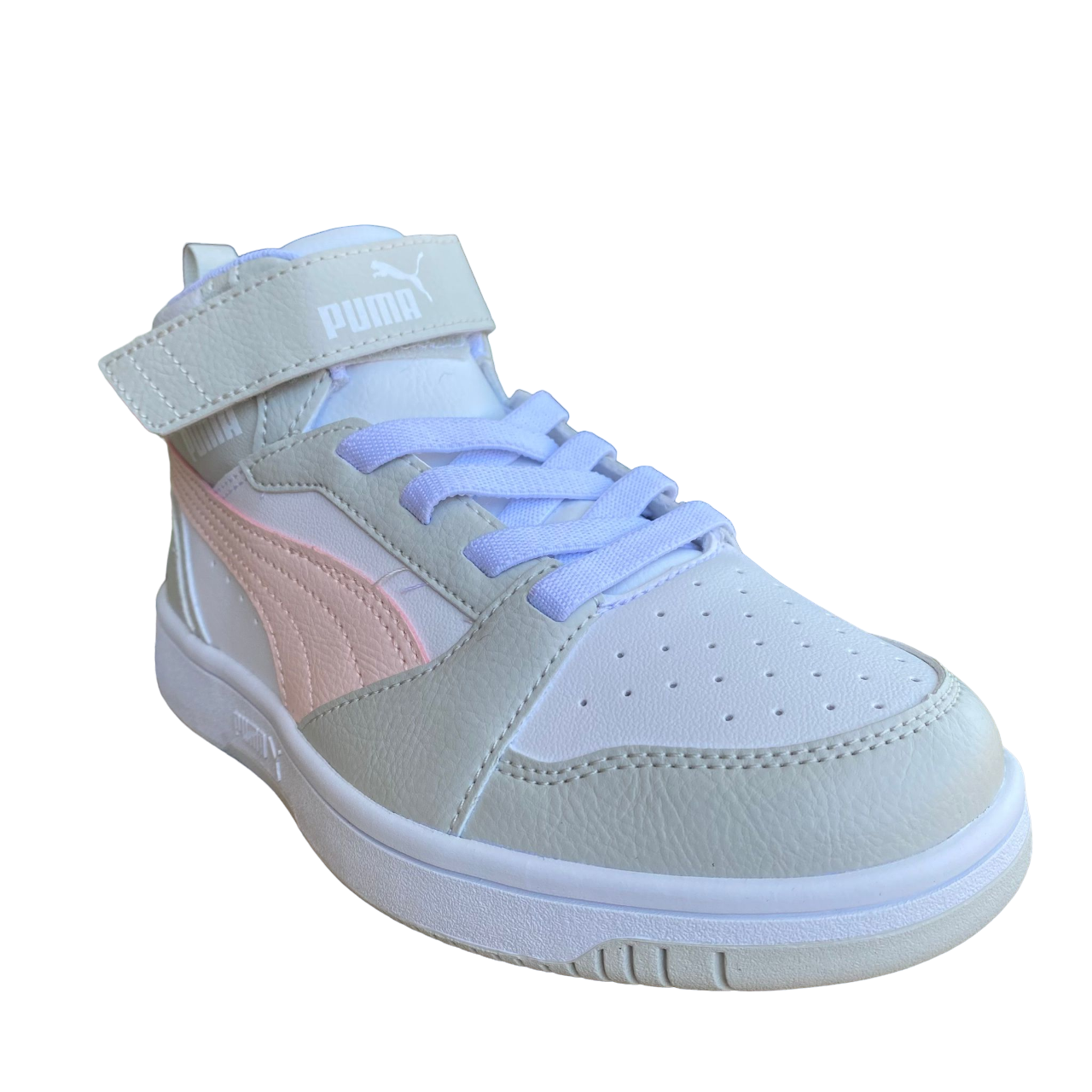 Scarpe puma rosa e top blu