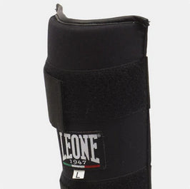 Leone Paratibia Basic PT132 Nero – Paratibia unisex, protezione allenamento, chiusura velcro regolabile