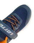 Dettaglio della tomaia delle scarpe Lotto Junior Rider con materiali traspiranti per traspirazione ottimale durante l'attività sportiva