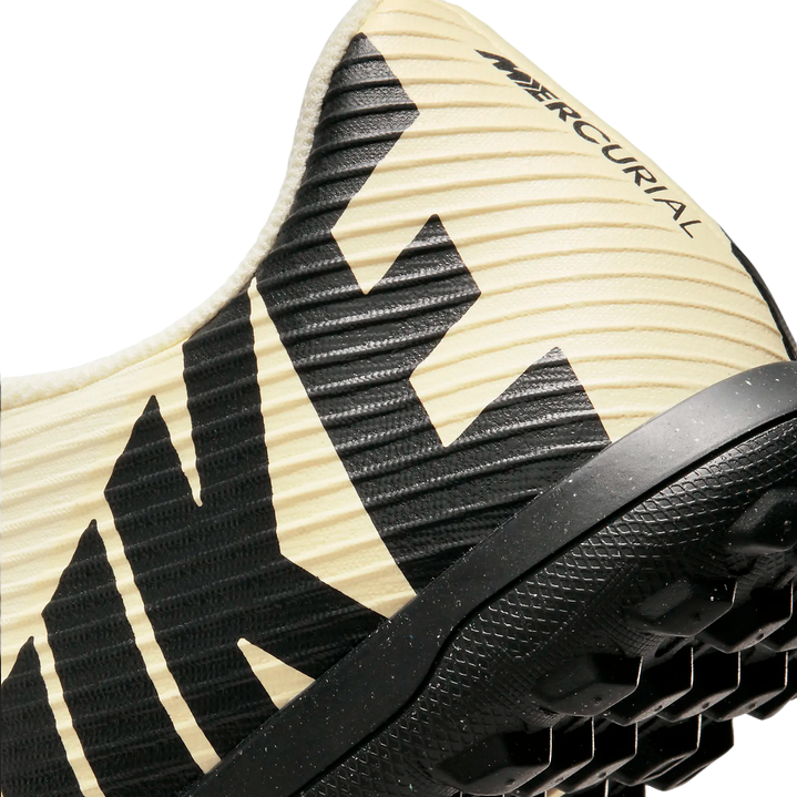 Nike scarpa da calcetto da uomo Mercurial Vapor15 Club DJ5968-700 limonata-nero