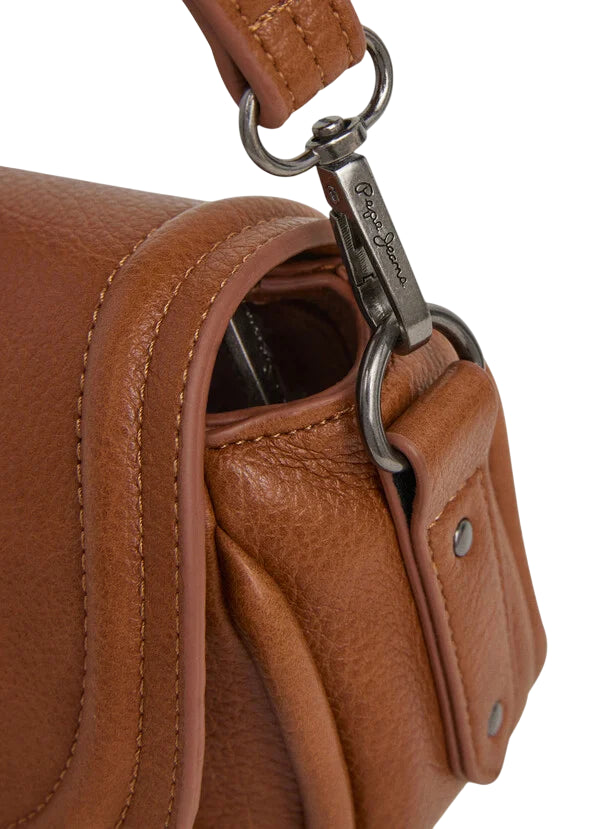 Pepe Jeans Borsa Donna PL0300006 869 Beige – Similpelle Premium con Patta e Tracolla Regolabile - dettaglio gancio