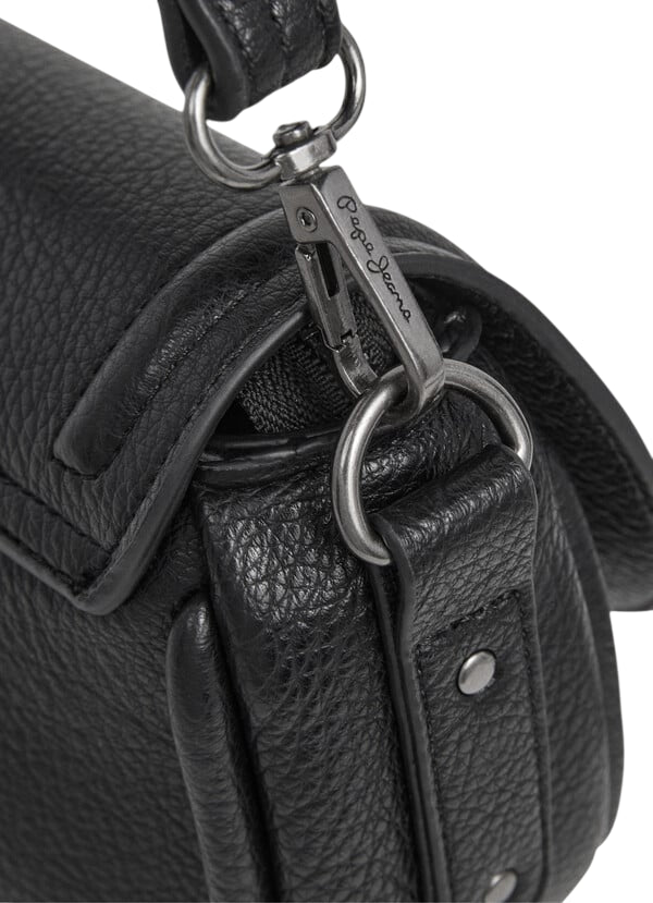 Pepe Jeans Borsa Donna PL0300006 999 Nero – Similpelle Premium con Patta e Tracolla Regolabile - dettaglio gancio