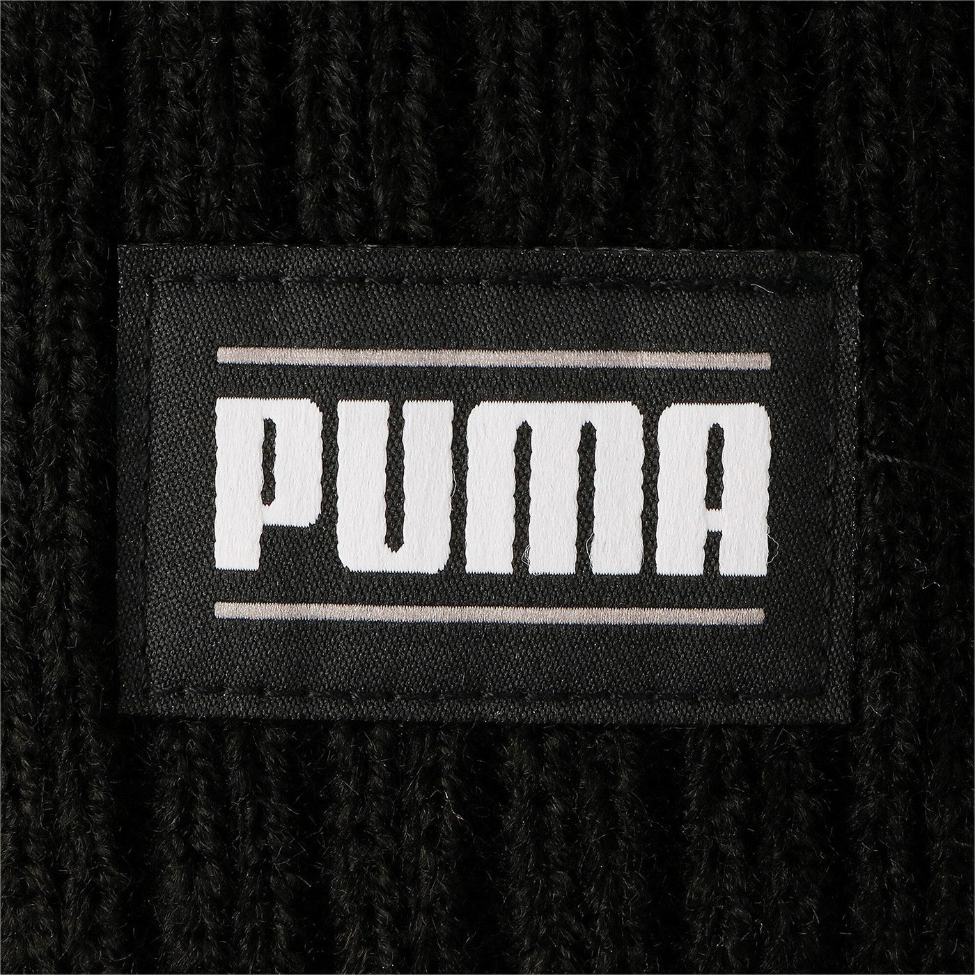 Puma cappello a cuffia a coste con logo petch 024038-01 nero. Taglia unica