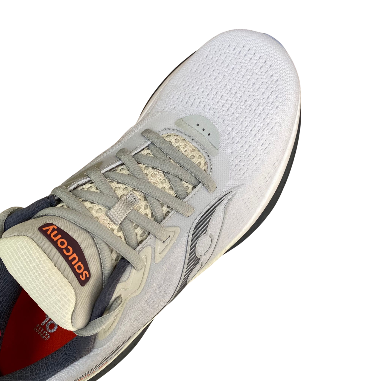 Scarpe running Saucony Triumph 23 colore grigio-ombra da uomo, tecnologia PWRRUN+ per massima ammortizzazione, tomaia traspirante e supporto ottimale per lunghe distanze - lacci