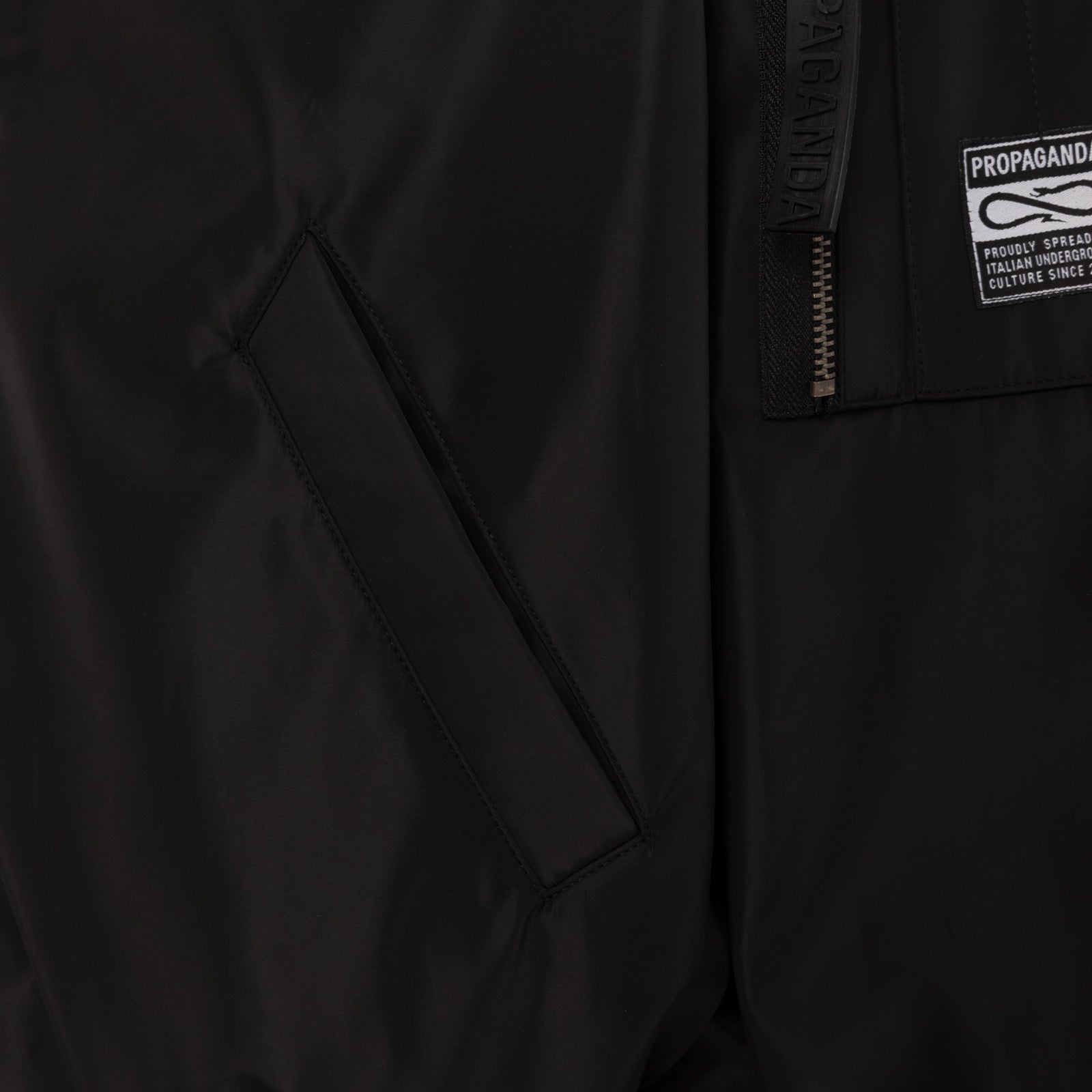 Sportiamo_Propaganda giubbino bomber Triangle Cobrahm 25SSPROU613-01 nero2