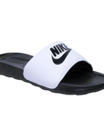Nike Victori One Slide CN9675 005 ciabatte mare/piscina nero-bianco con iconico logo Swoosh, vista dall'alto