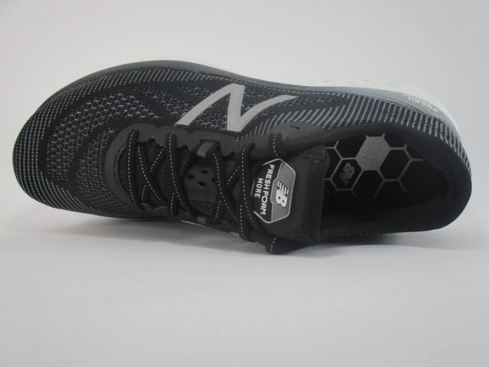 New Balance scarpa running uomo MMORBK