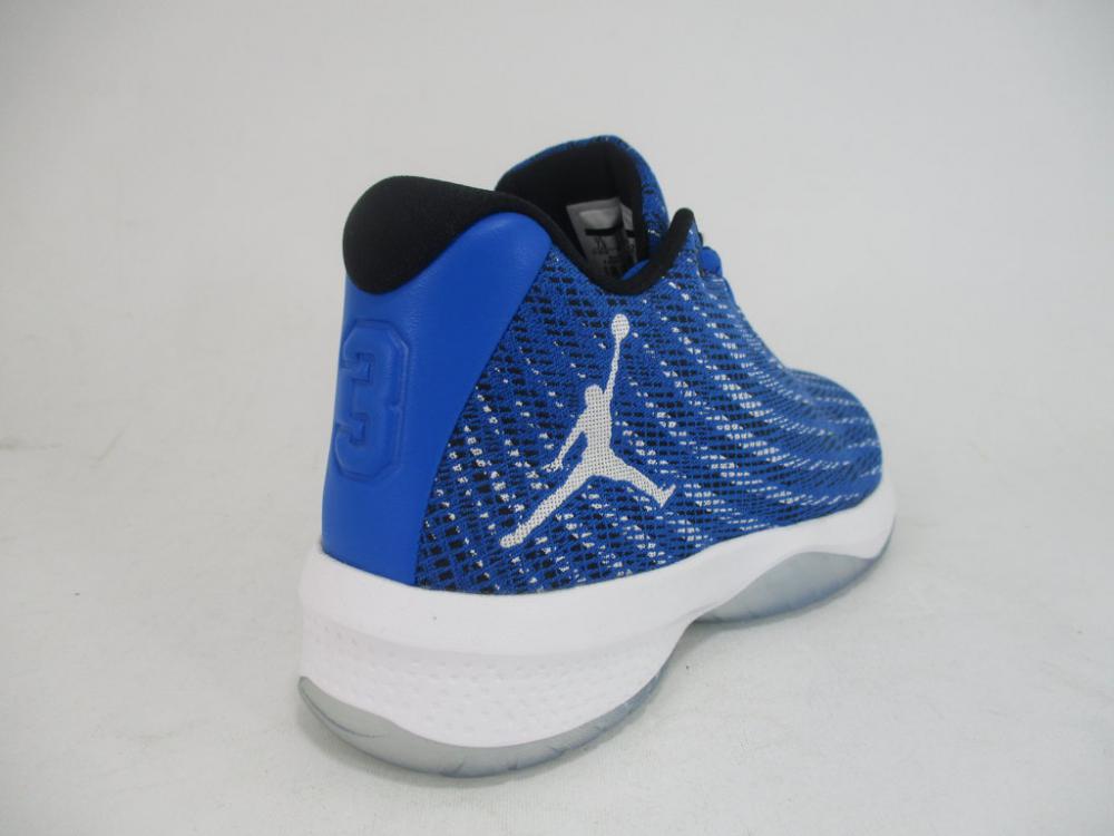 Jordan scarpa da pallacanestro B Fly 881444 402 blu