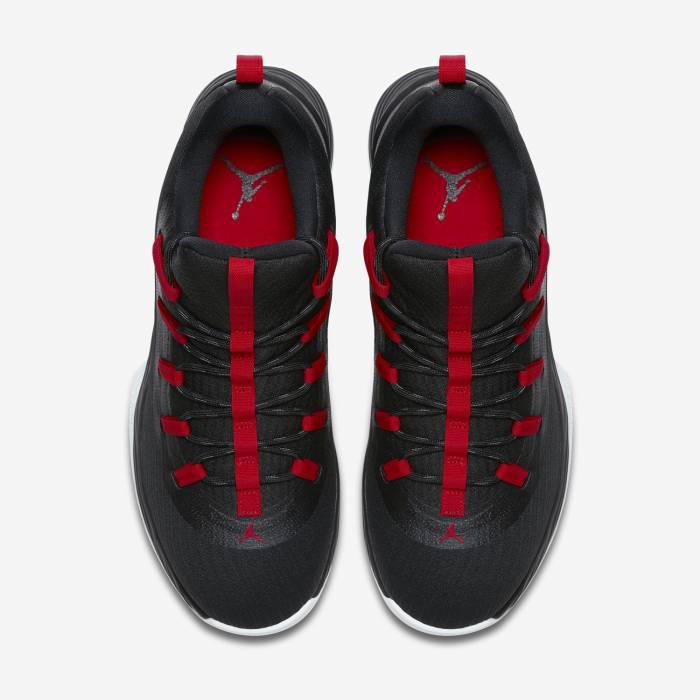 Jordan scarpa sneakers da uomo Ultra Fly 2 Low AH8110 001 nero