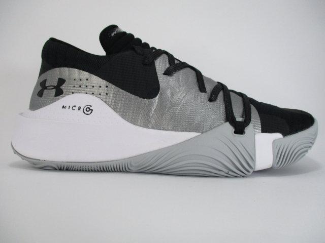 Under Armour scarpa da uomo da basket Spawn Low 3021263 001 nero