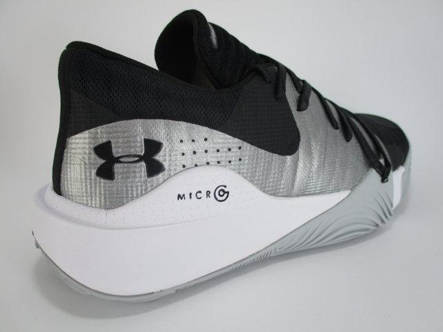Under Armour scarpa da uomo da basket Spawn Low 3021263 001 nero