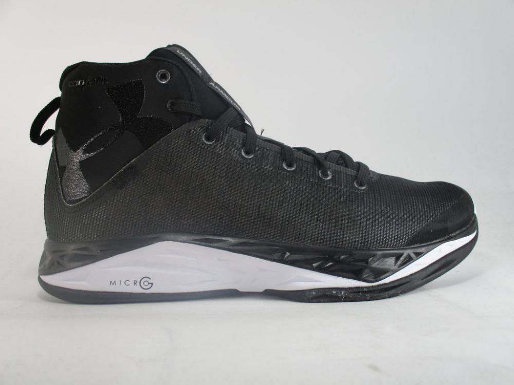 Under Armour scarpa da basket da uomo 3Zero II 3020613 001 black