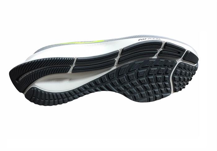 Nike Air Zoom Pegasus 37 scarpa da corsa BQ9646 003 grey fog-volt smoke grey sail