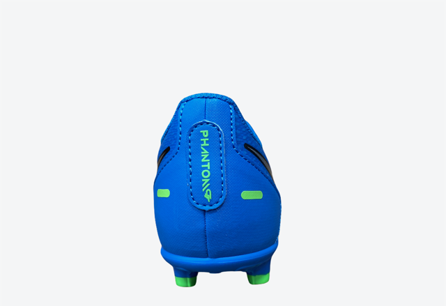 Nike scarpa da calcio da ragazzo Phantom GT Club FG/MG CK8479 400 blu-argento