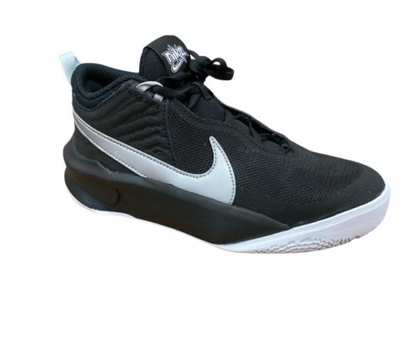 Nike scarpa da pallacanestro da ragazzo Team Hustle D 10 CW6735 004 nero-argento