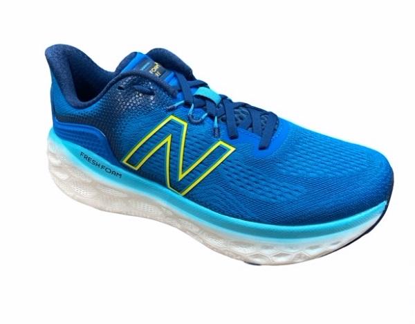 New Balance scarpa da corsa da uomo Fresh Foam More v3 MMORLV3 blu