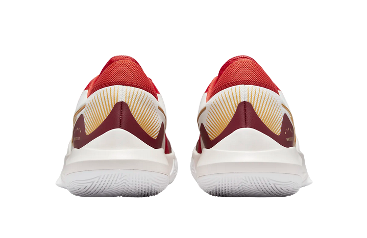 Nike scarpa da pallacanestro Precision 6 DD9535-006 rosso-oro