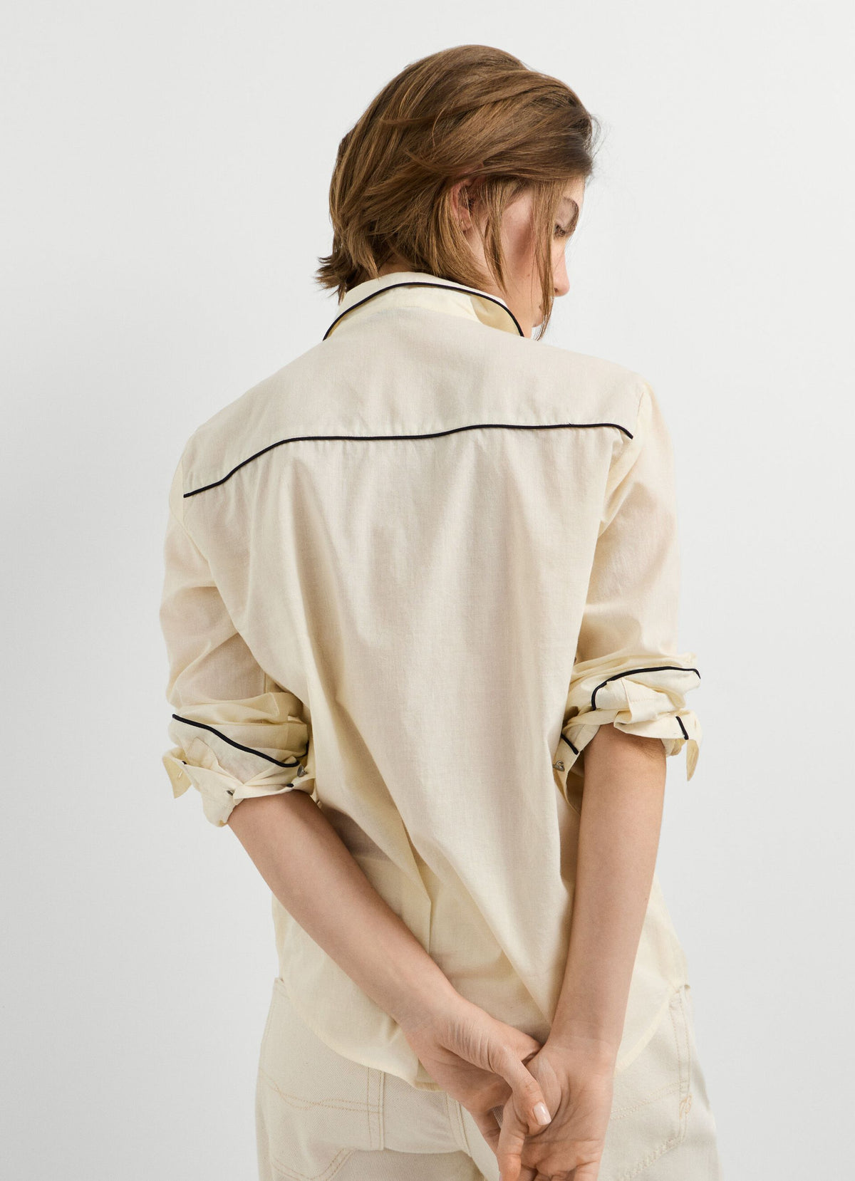Pepe Jeans camicia da donna con profili ricamati PL3051570 panna