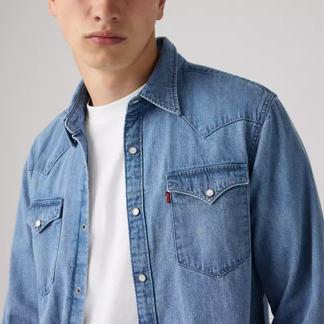 Levi's camicia da uomo in jeans Western Shirt Barstow dal taglio standard 857440126 blu chiaro
