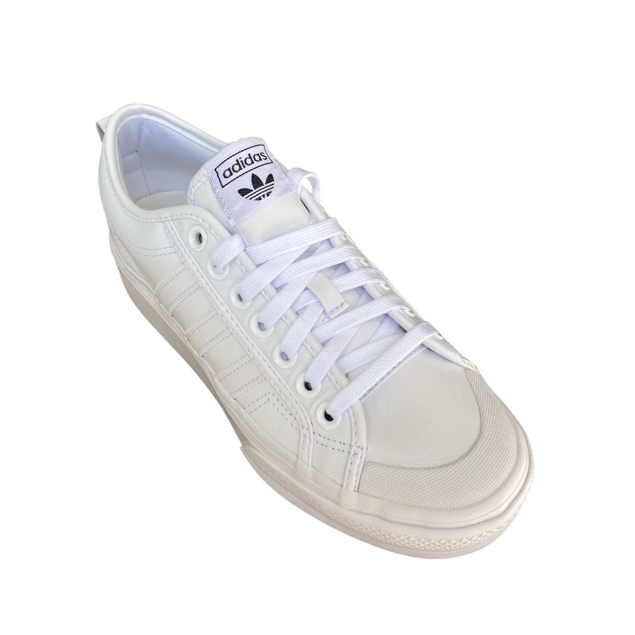 Sneakers Adidas Nizza Platform bianche da donna con suola rialzata, tomaia in canvas, dettagli in pelle e logo Adidas laterale - alto