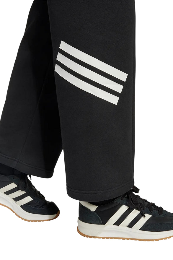 Adidas Pantalone Sportivo JW7544 Nero - Stile e Comfort per Ragazze - logo