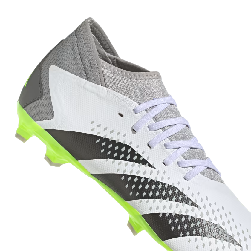 Adidas scarpa da calcio da uomo Predator Accuracy.3 FG GZ0024 bianco-nero tacco