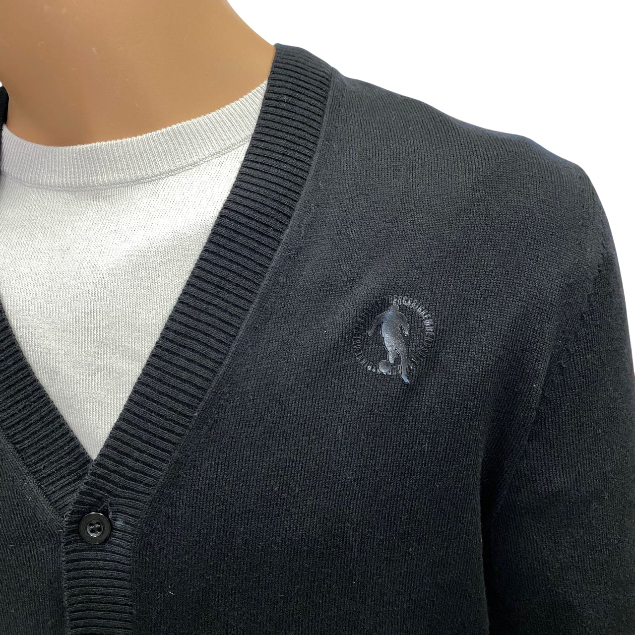 Bikkembergs Cardigan Uomo BMM0984 8000 Nero – Eleganza e Comfort - logo