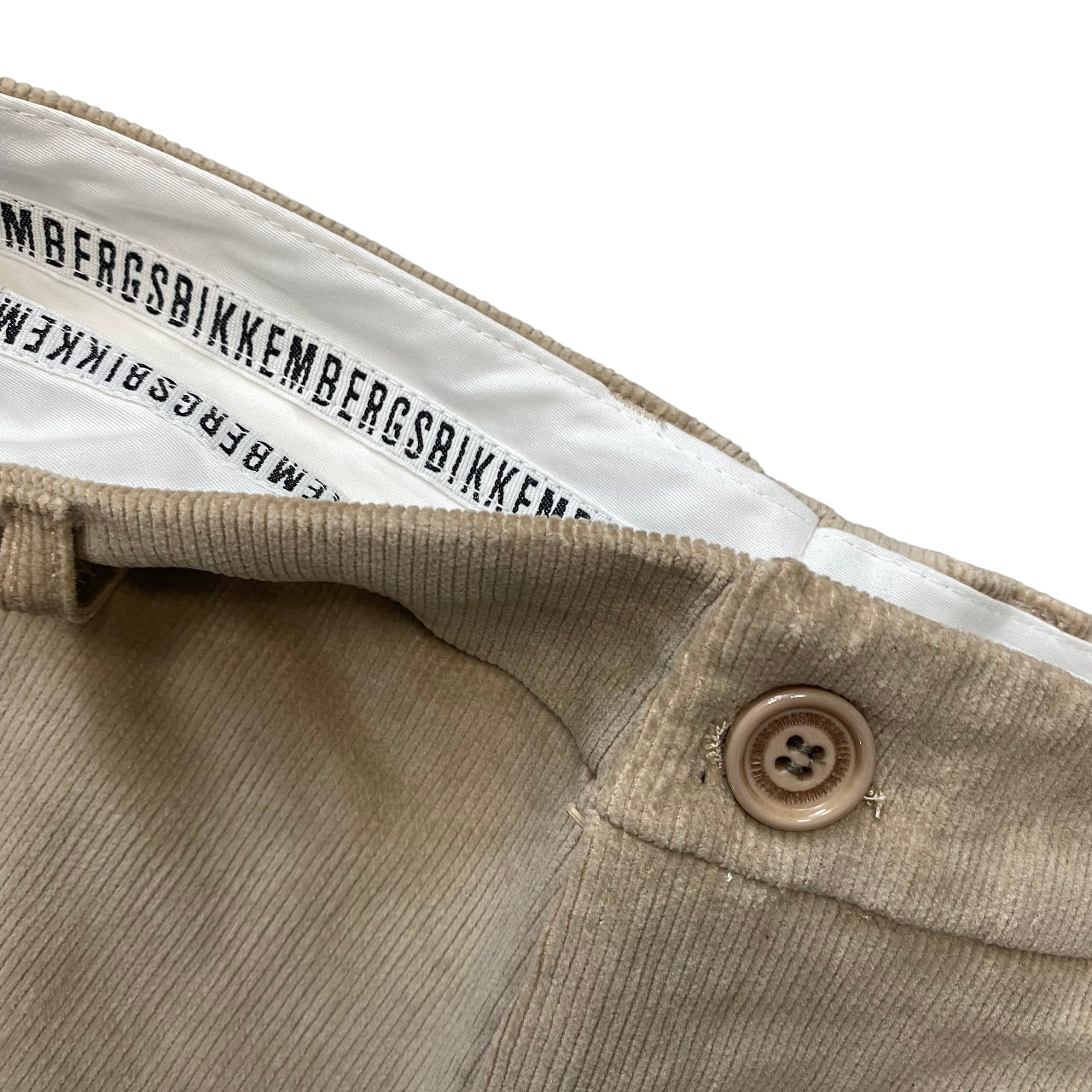 Bikkembergs Pantalone Uomo Velluto BMP0978 Beige - bottone