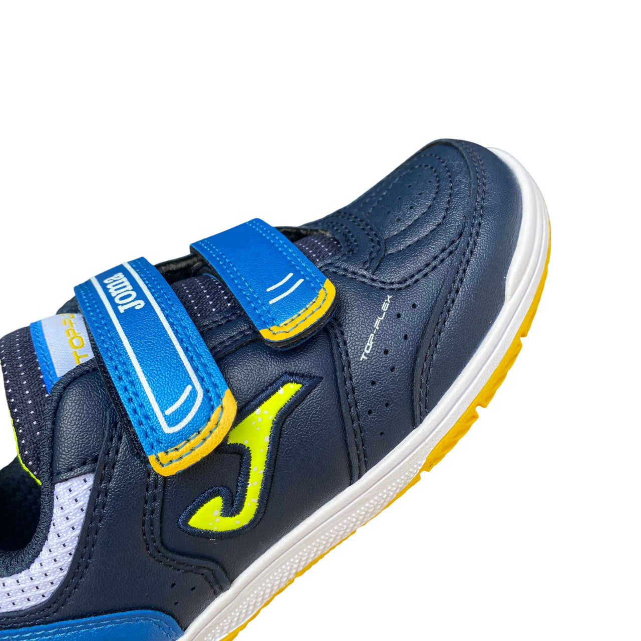 Dettaglio velcro Joma Top Flex 2503 per allacciatura facile e pratica bambini calcetto indoor