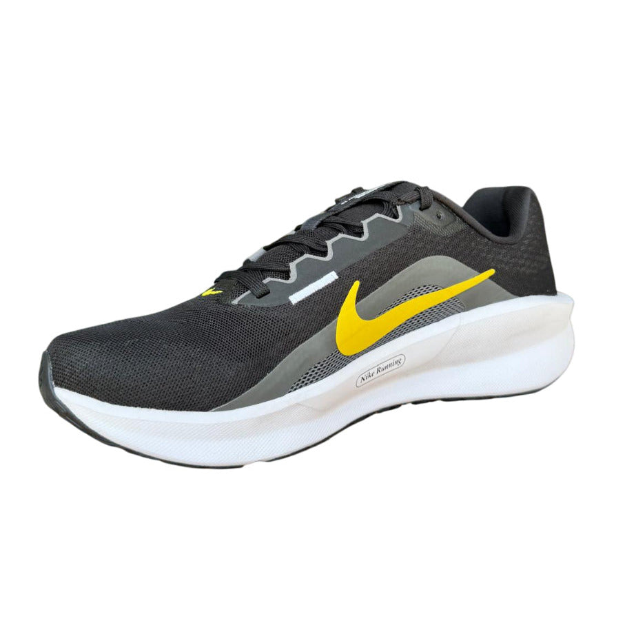FD6454-014 Nike Scarpa running Uomo laterale avanti