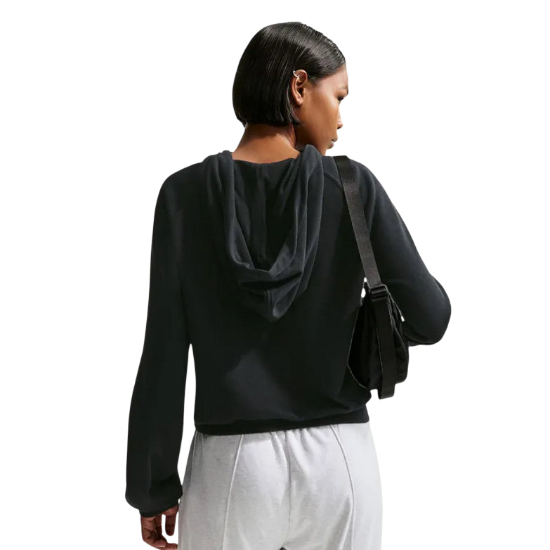 Felpa Nike NSW Chill con Cappuccio – Comfort e Stile per Ogni Giorno dietro