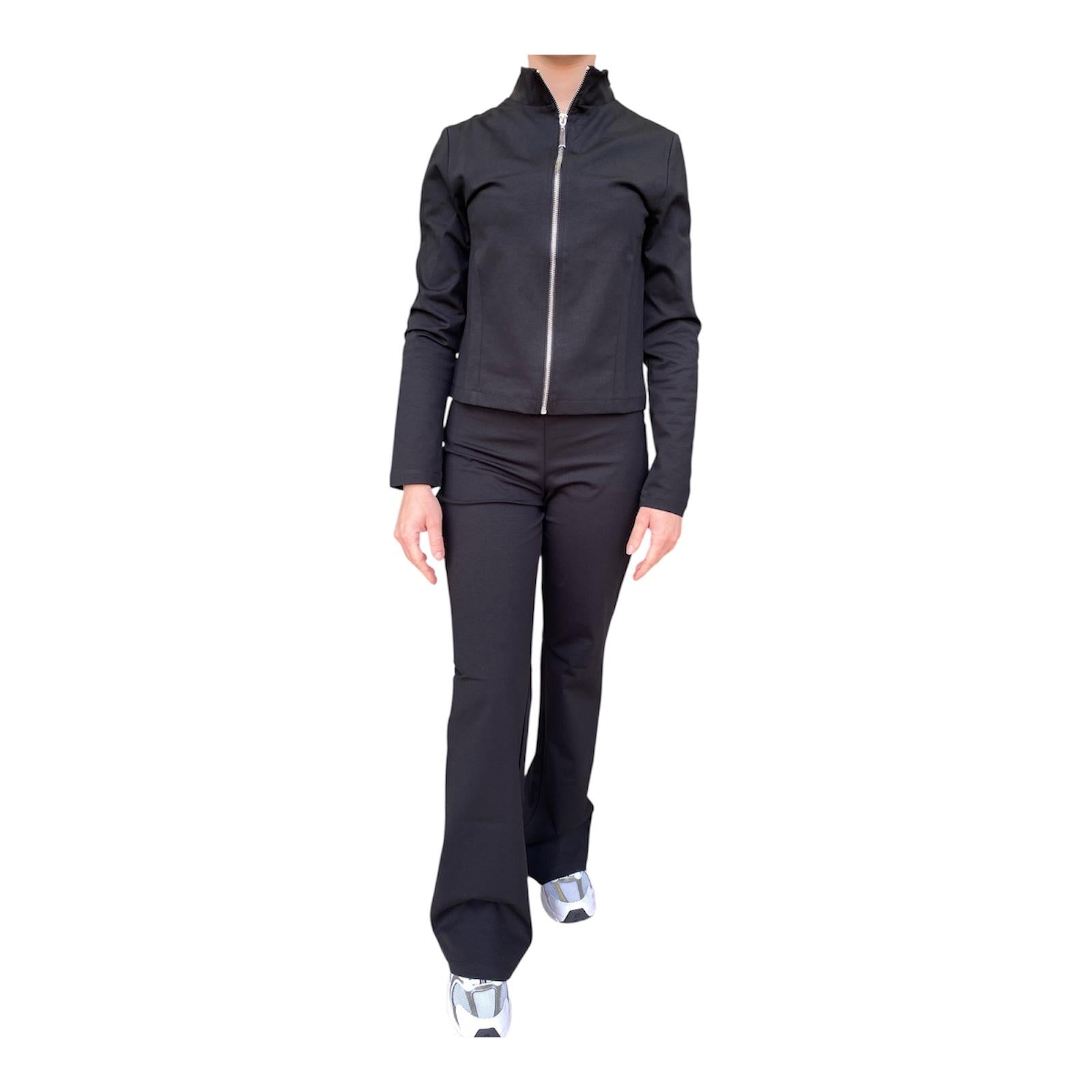 Hangar93 tuta da donna in cotone con pantalone a zampa Z8386D NRO02 nero