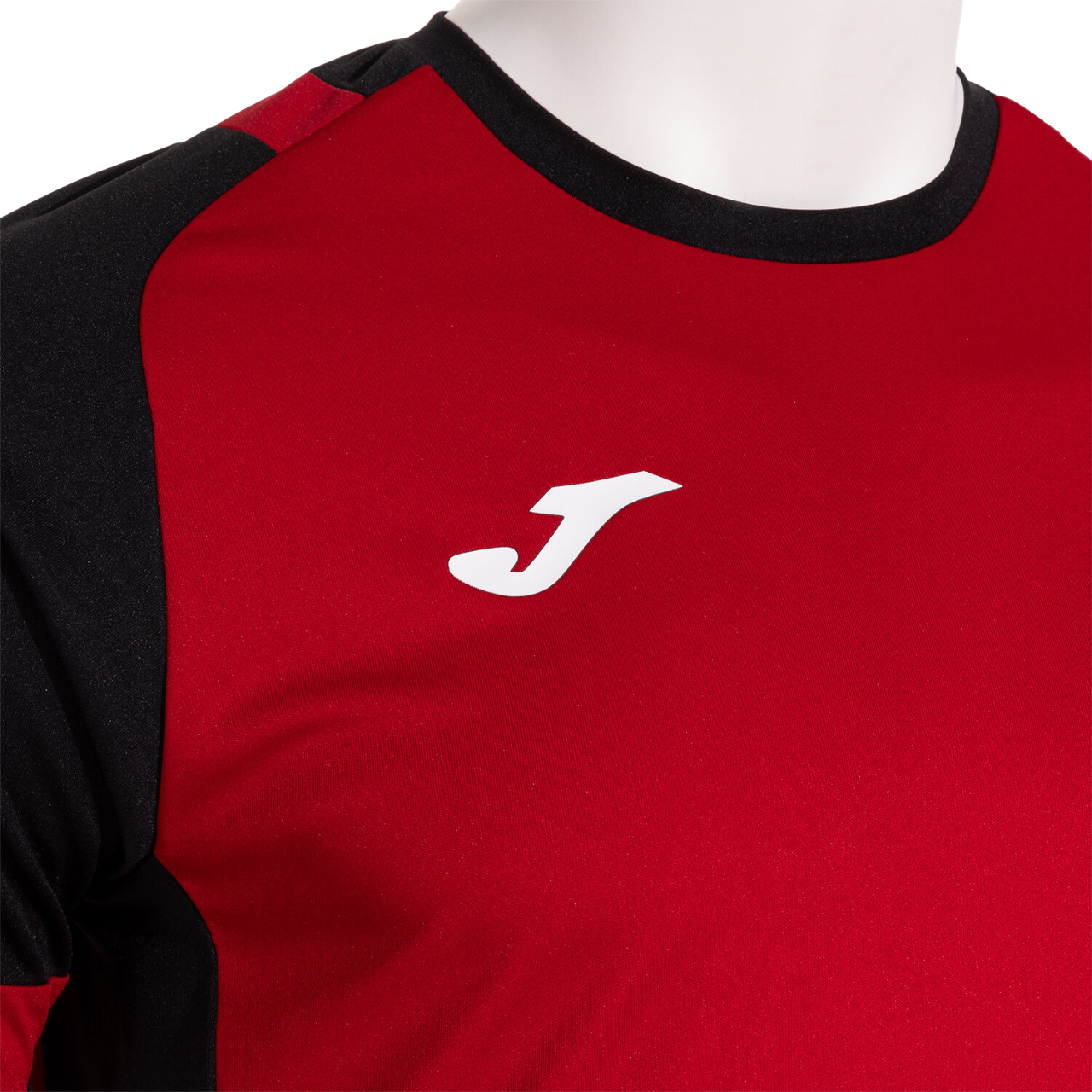 Completo sportivo Joma Lider Set uomo #104285.601 rosso-nero, t-shirt con collo rotondo e pantaloncino coordinato, pannelli in mesh traspirante
