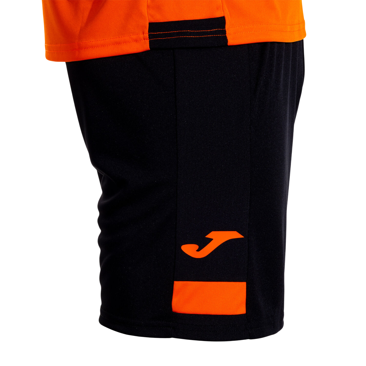 Completo sportivo Joma Lider Set uomo #104285.881 arancione/nero, t-shirt con collo rotondo e pantaloncino coordinato, pannelli in mesh traspirante
