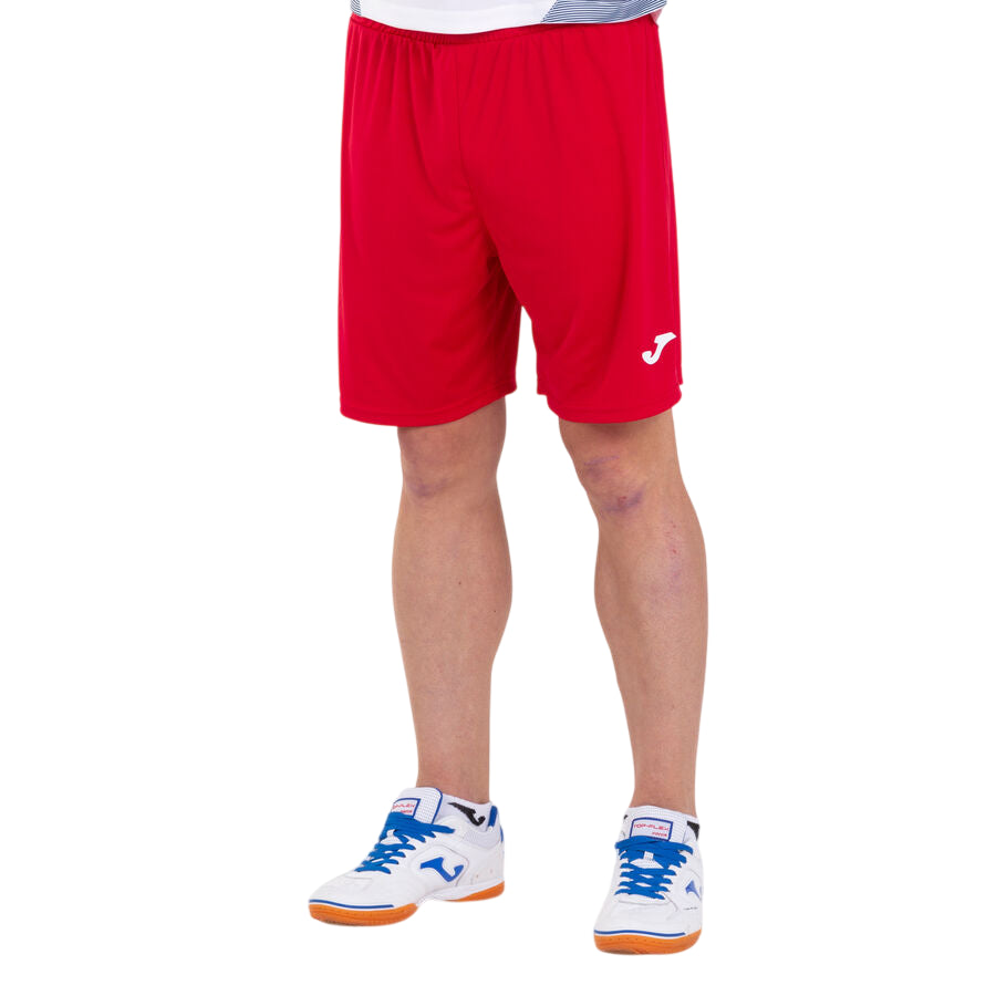 Joma pantaloncino sportivo da unisex Nobel 100053.600 rosso indossato avanti