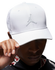 Jordan cappello da golf unisex da adulto Rise FV5295-100 bianco