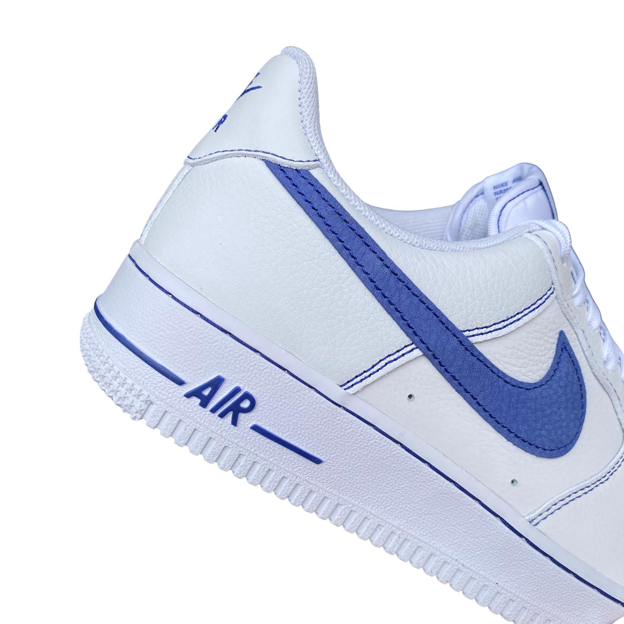 Nike HQ2037-100 Air Force 1 '07 LBV | Bianco Azzurro - Sneakers Iconiche