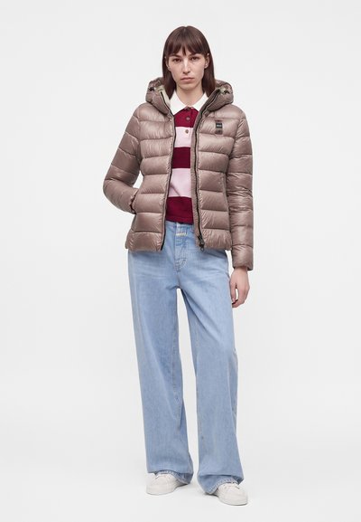 Blauer Piumino corto da donna con cappuccio Charme 26WBLDC03037-006047 30CGR nocciola