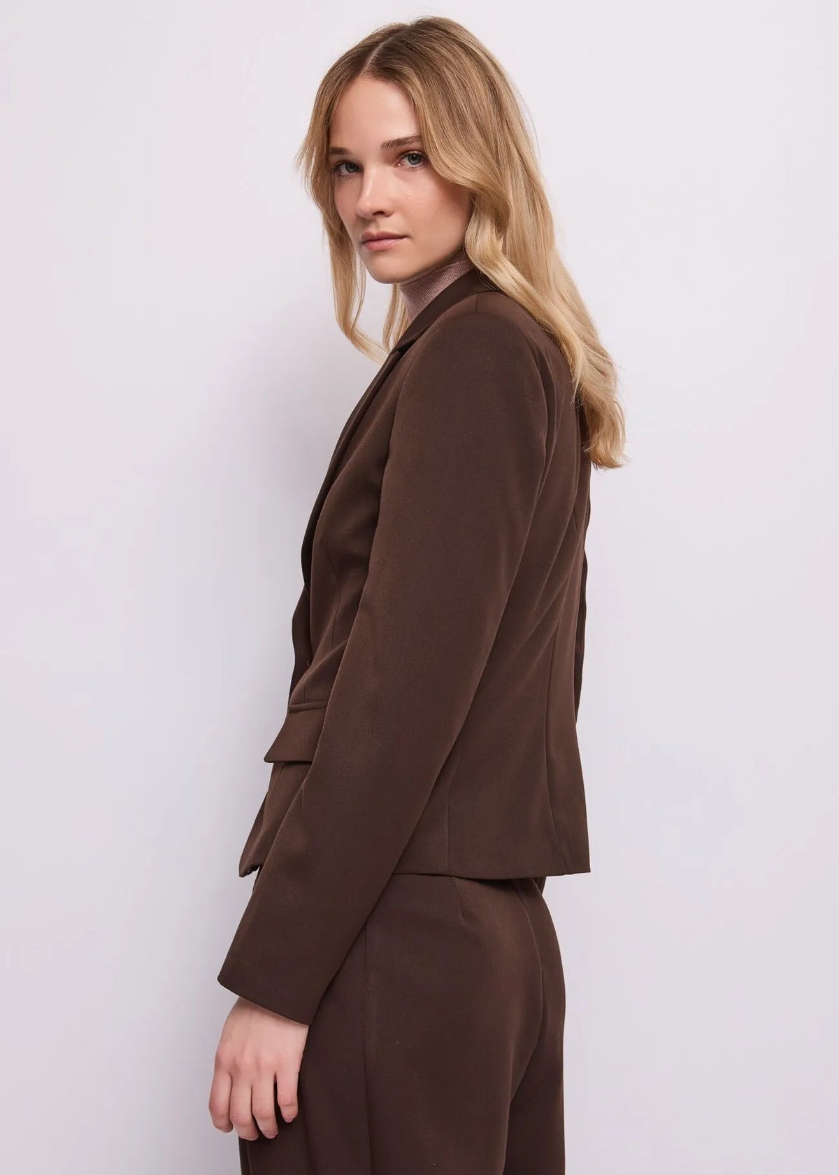 Gaudì Blazer da donna in viscosa elasticizzata 621BD35036 3339 marrone
