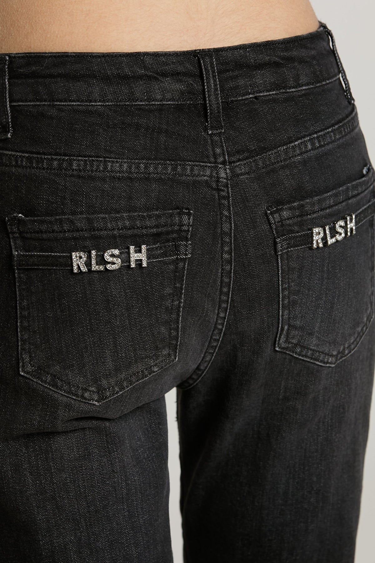 Relish Pantalone SCHIFFER_BLACK v.media 5 ts flaire fit con logo strass tasche denim RDA2607016002 nero