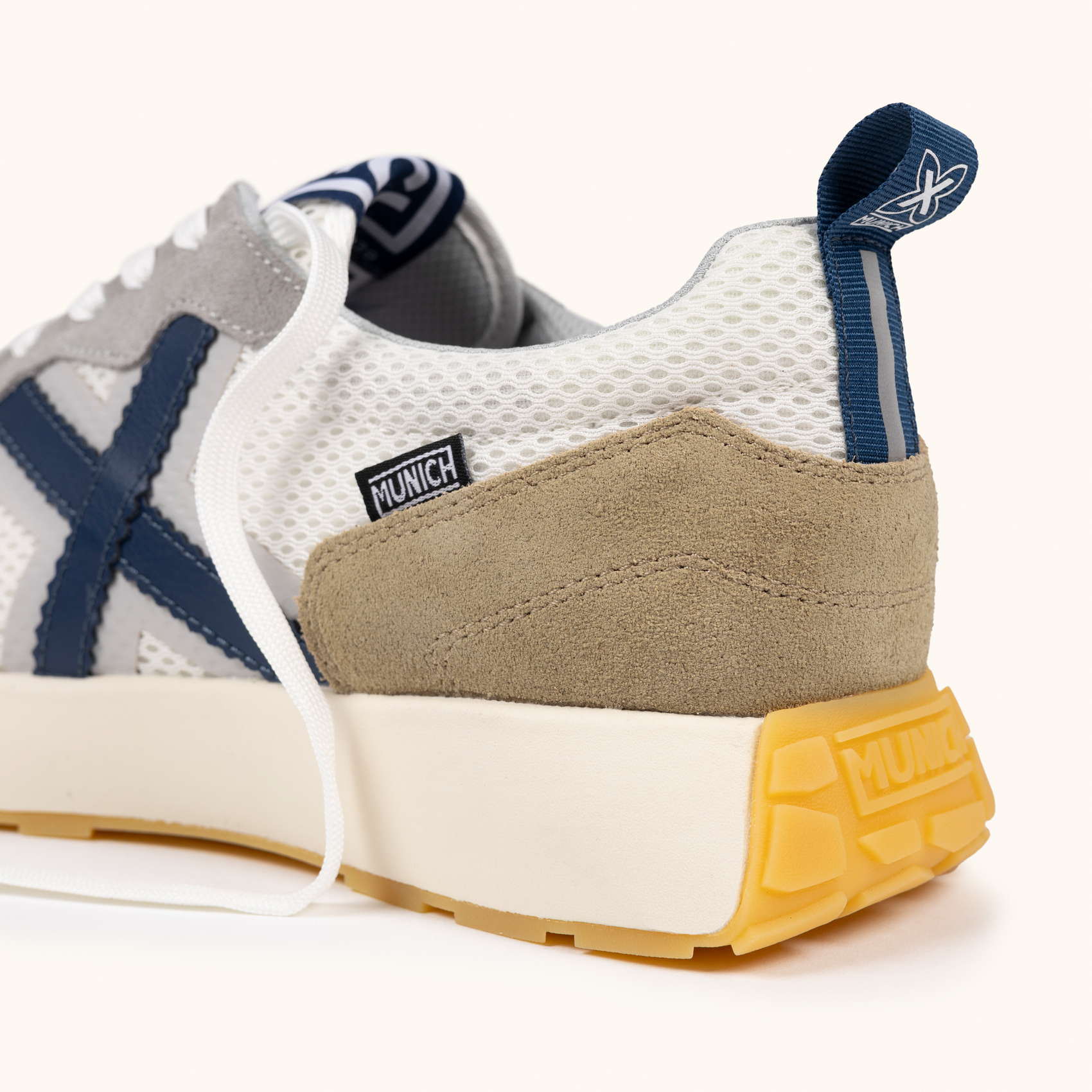 Munich Sneakers da uomo XEMINE 97 8907097 Bianco-Grigio- Blu Design Eleganza Sportiva