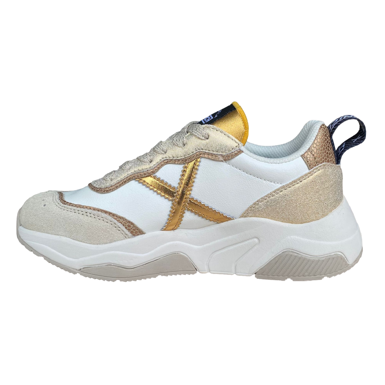 Sneakers Munich Wave 169 bianco-oro da donna, vista frontale con dettagli in oro